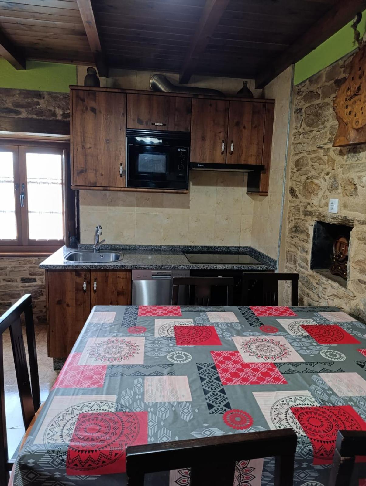 Apartamentos Rio Eo San Tirso de Abres Buitenkant foto